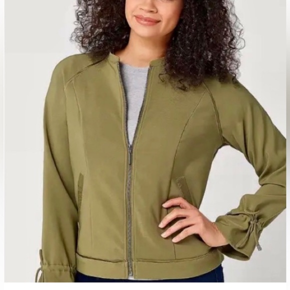 Halston Cactus Green (🔥 HOT Color) Women's Bomber Jacket 2 - 4  SMALL EUC - Picture 1 of 12